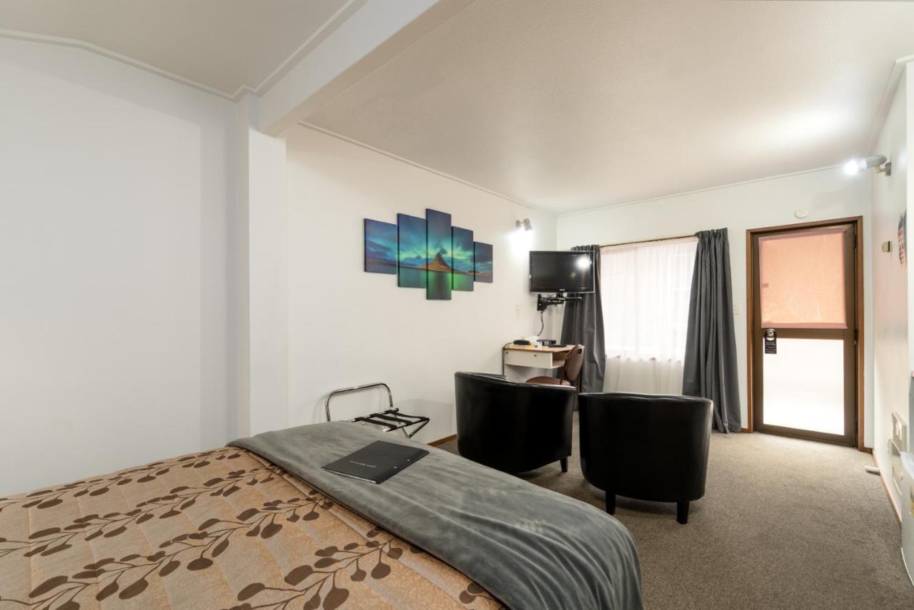 Centennial Court Hotel Alexandra Ngoại thất bức ảnh