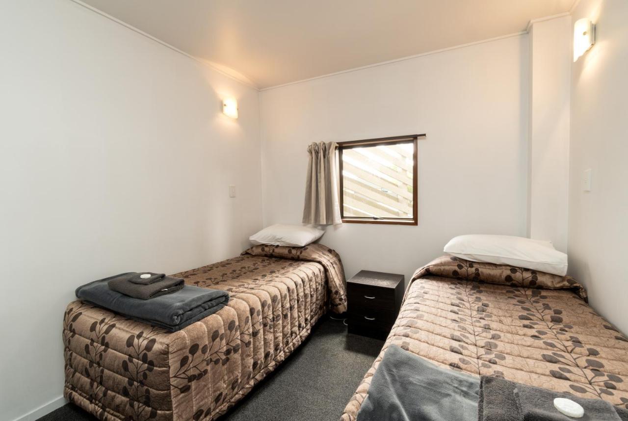 Centennial Court Hotel Alexandra Ngoại thất bức ảnh
