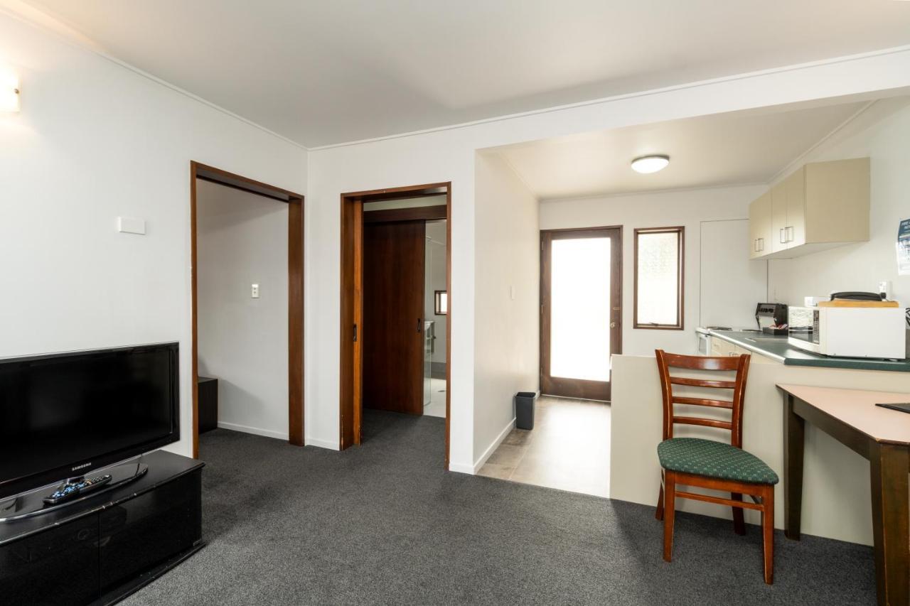 Centennial Court Hotel Alexandra Ngoại thất bức ảnh